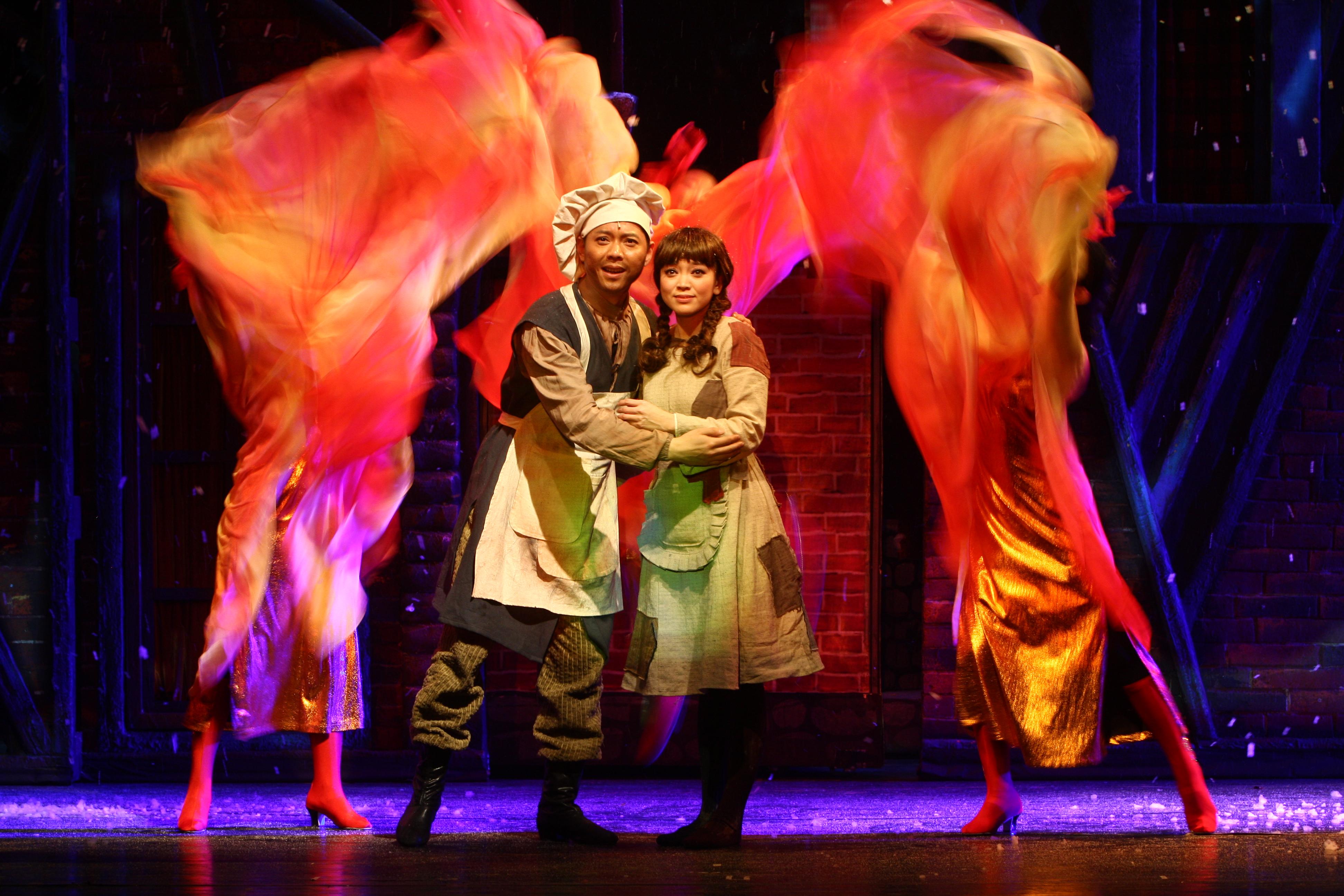 2020 舞台剧《卖火柴的小女孩》