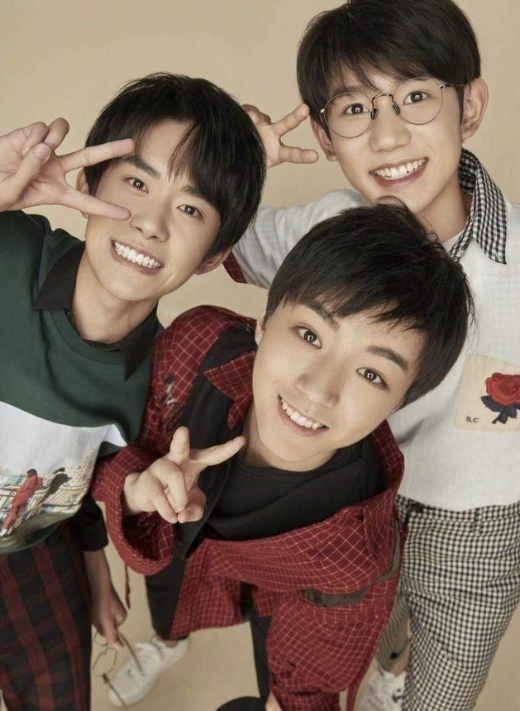 TFBOYS第二首单曲《灯火》上线！四叶草们赶紧来听啦！