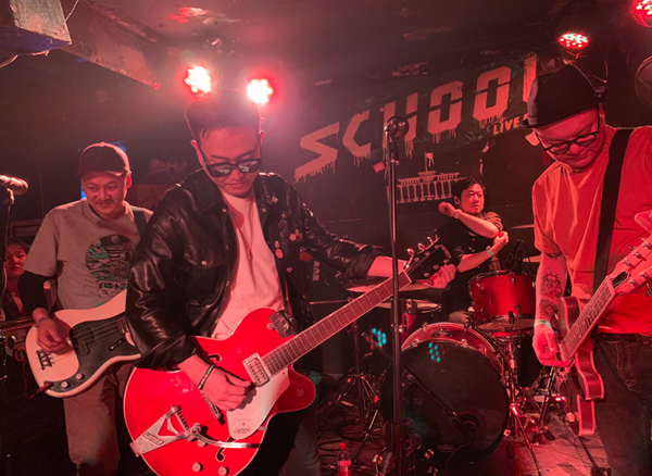 2020新学校废物合唱团长春演唱会