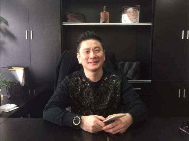 2022话剧《温暖明亮的地方》杭州站时间、地点、演出介绍