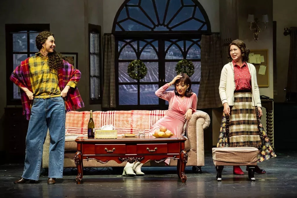 话剧《她们的秘密》南通站