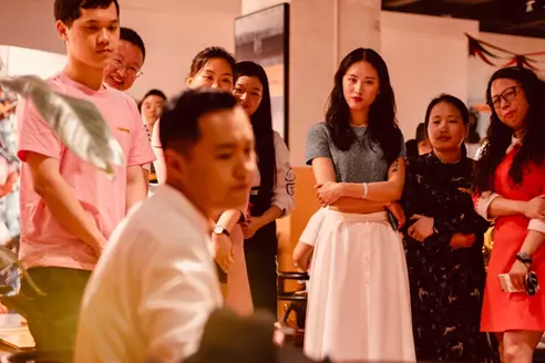 你好书店里的陌生人