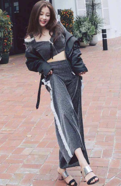  耿直女孩虞书欣上线！发文吐槽公司后期滤镜