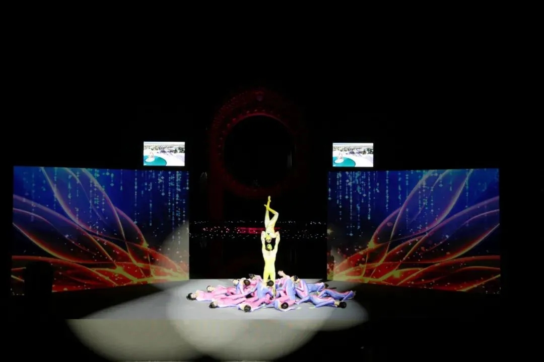 实景演艺《寻梦莲花湾》晋中站