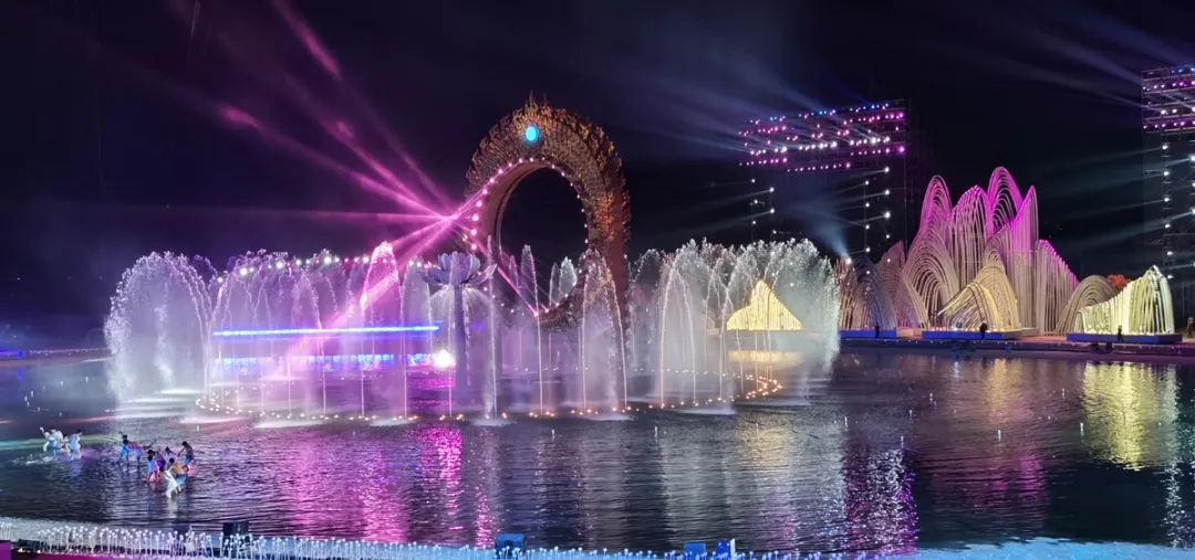 实景演艺《寻梦莲花湾》晋中站