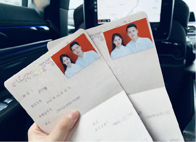 快乐男声宁桓宇官宣当爸!吃瓜第一线华晨宇送尿布两箱