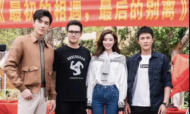 林更新和盖玥希是怎么一回事,官宣恋情了?