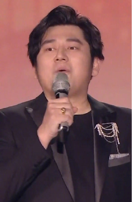 胖出新高度！曾经颜值逆天的钱枫 又胖了