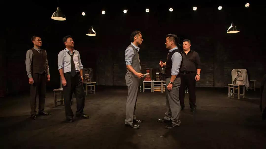 话剧《12个人》南京站