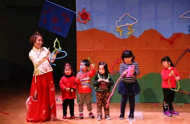 儿童剧《直直与扭扭》郑州站