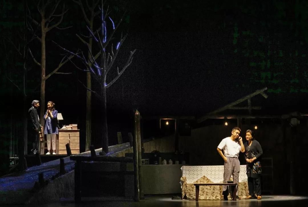 话剧《漂洋过海来看你》抚州站