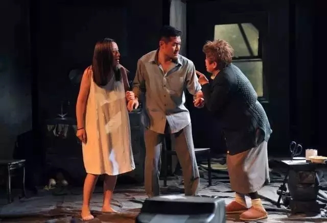 话剧《丽南山的美人》苏州