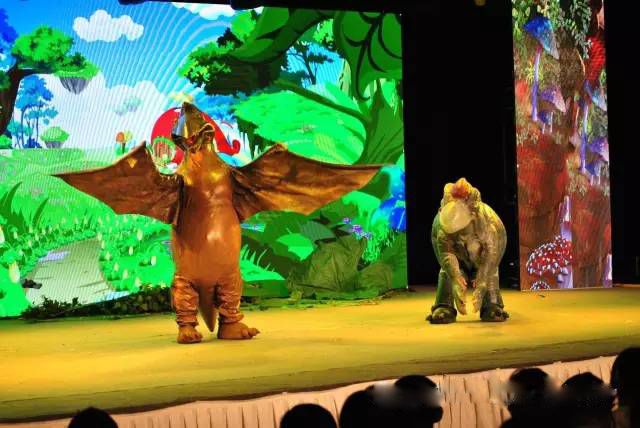 儿童剧《圆梦恐龙岛》郑州站
