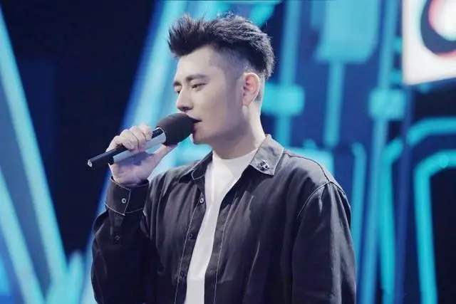 钱枫疑曝新恋情 网友调侃：钱枫妈妈这下可以开心了！