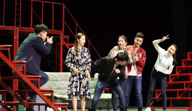 玩命爱一个姑娘