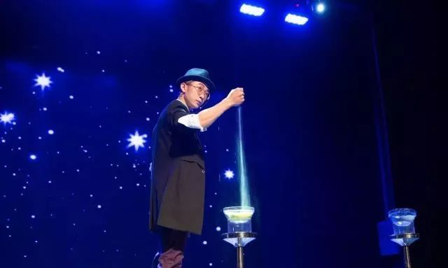 2020喜剧秀《百变魔逗秀》海口站