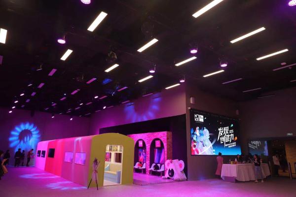 2020荒诞喜剧《天使爱灭你》深圳站