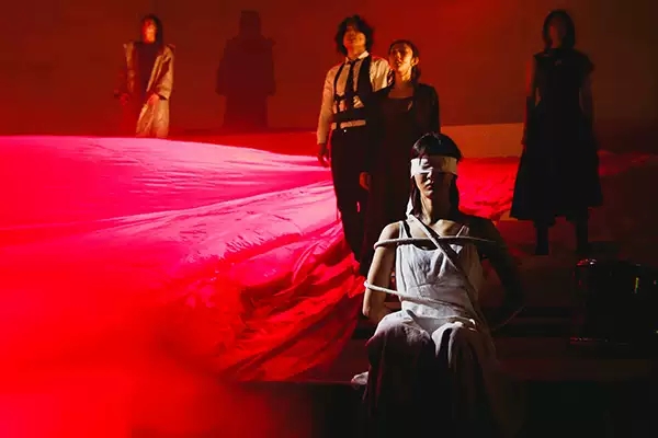 2022孟京辉经典戏剧作品《恋爱的犀牛》-重庆站