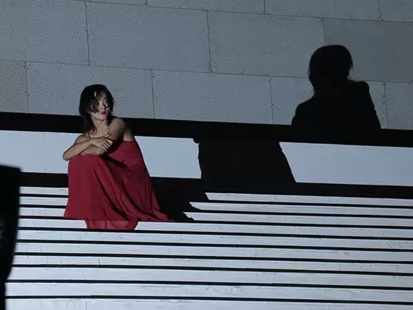 2022孟京辉经典戏剧作品《恋爱的犀牛》-重庆站