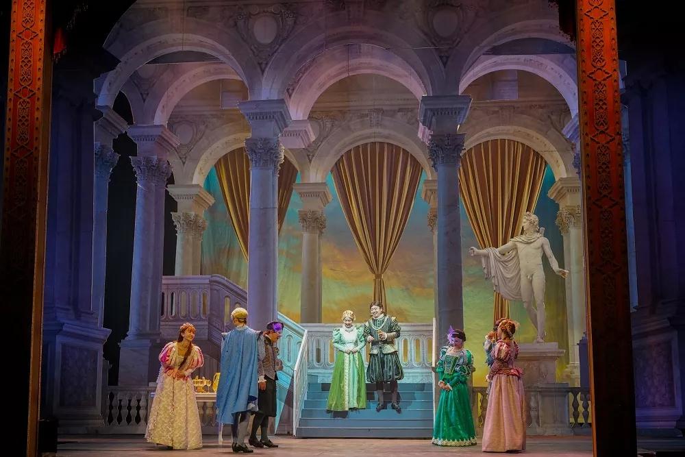 2020舞台剧《莎士比亚别生气》宿迁站