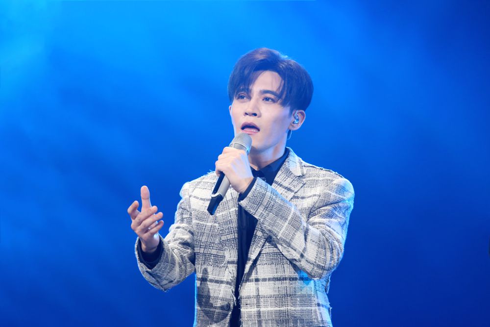 2020郑棋元徐均朔上海群星演唱会