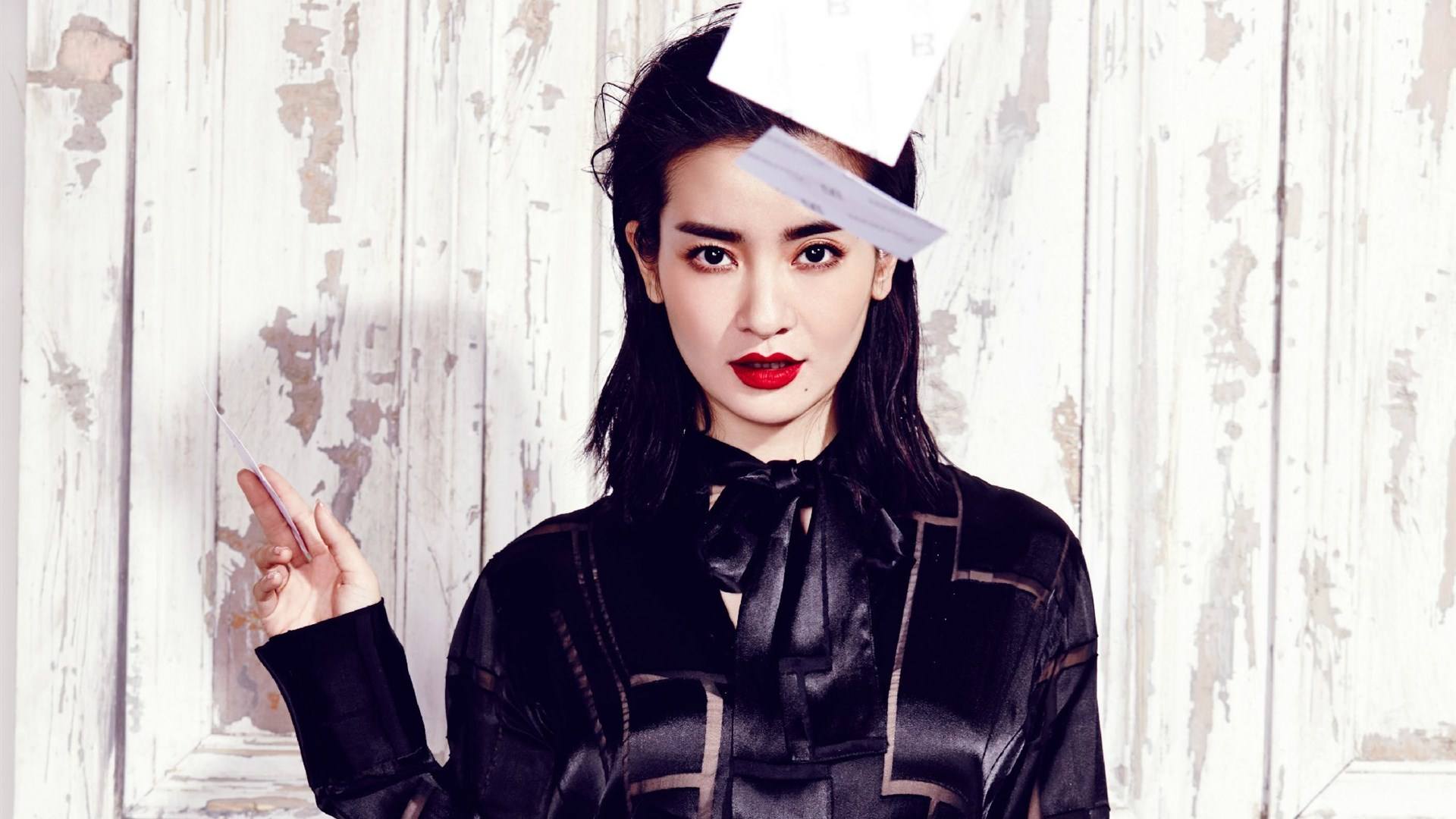 2022话剧《奋不顾身的爱情》成都站时间、地点、演出介绍 2022话剧《奋不顾身的爱情》成都站时间、地点、演出介绍