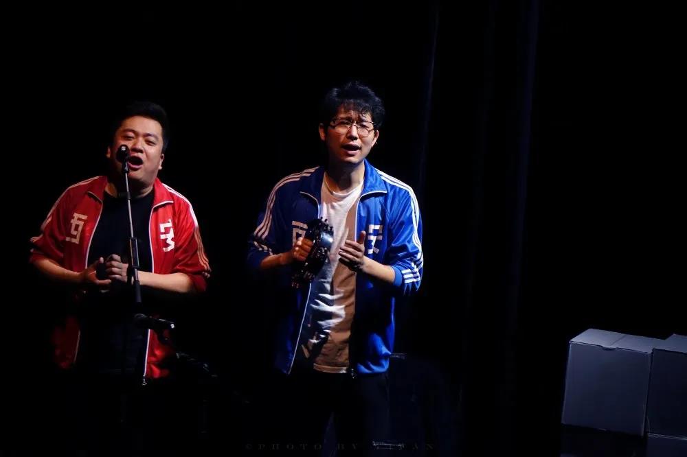 2020话剧《黑洞先生》安康站