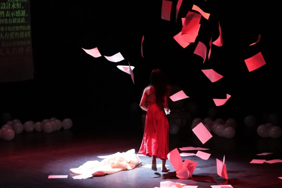 2020独角戏《亿万次的孤独和每个身边的你》安康站