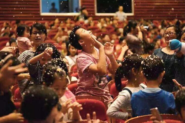 2020儿童剧《雪孩子》郑州站