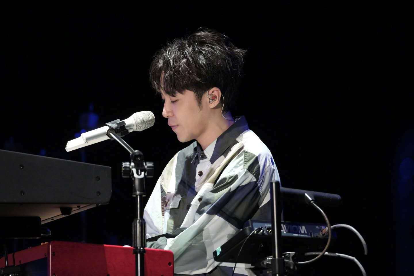 2020吴青峰大连演唱会