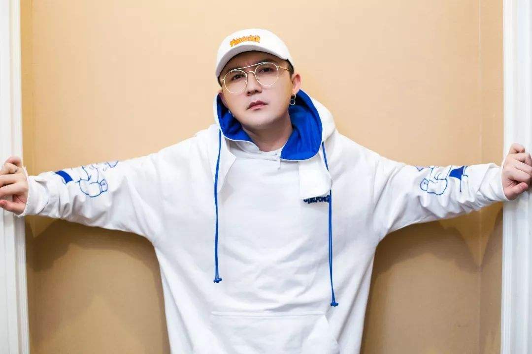 2020青岛SESC中国综艺嘉年华闪光派对