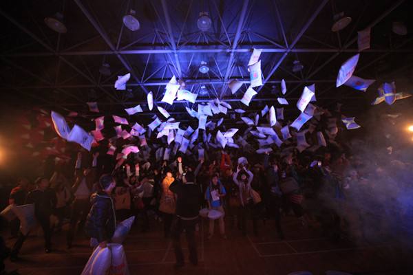 2020圣诞超级枕头大战全程高能一战入魂宁波站