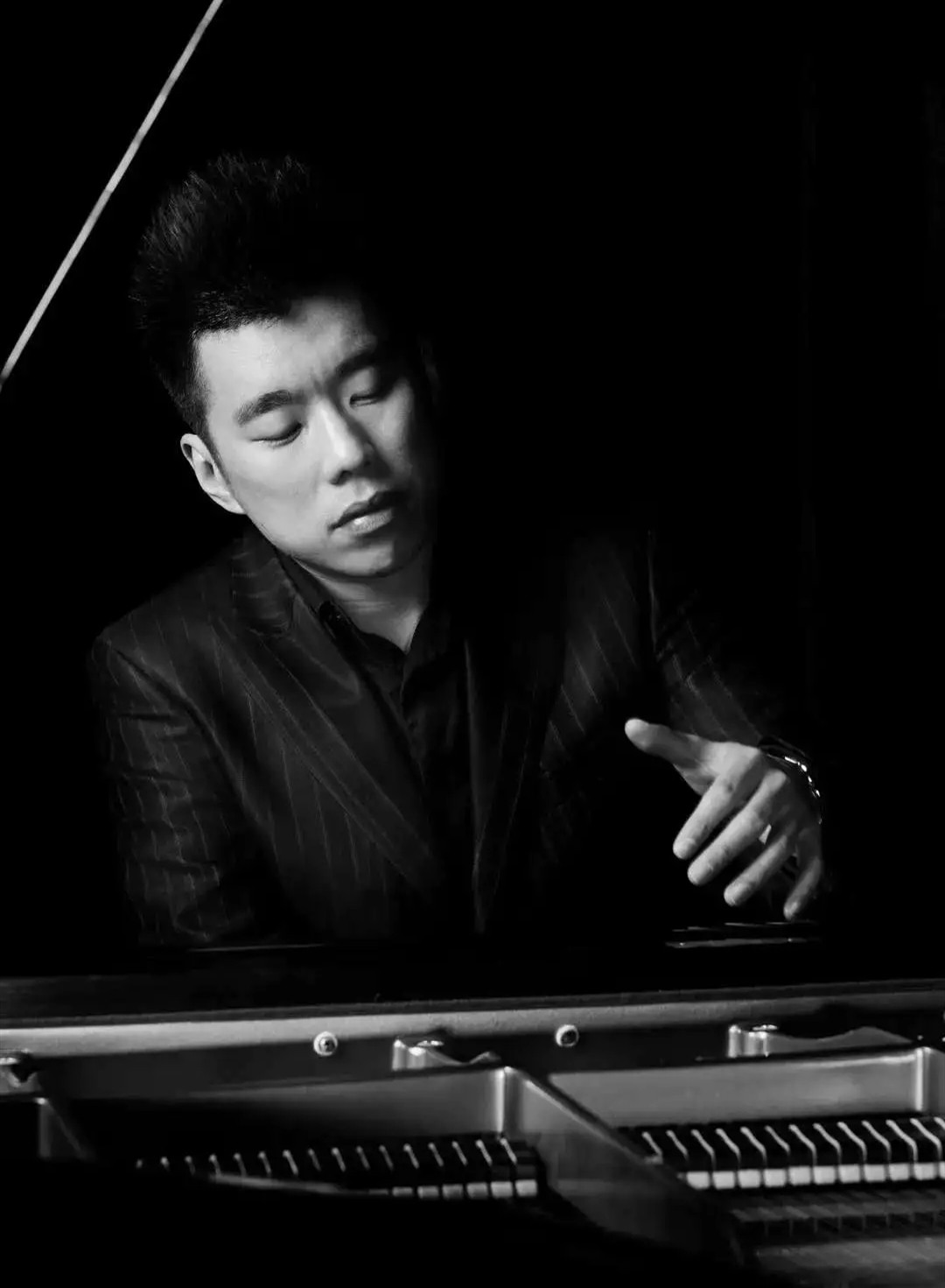 2022爱的喜悦——黄英独唱音乐会-上海站 2022爱的喜悦——黄英独唱音乐会-上海站