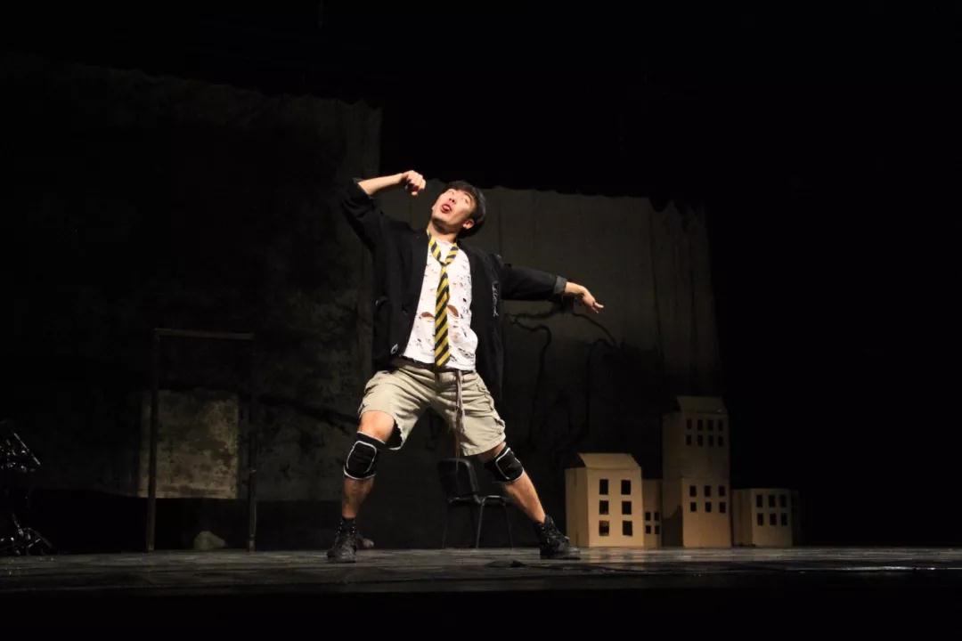 2023戏剧《两只狗的生活意见》杭州站时间、地点、门票