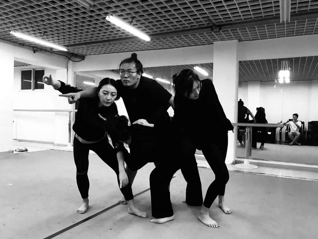 2020戏剧《绝对飞行机》深圳站