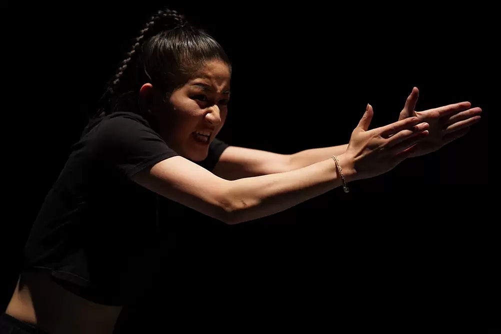 2020戏剧《绝对飞行机》深圳站