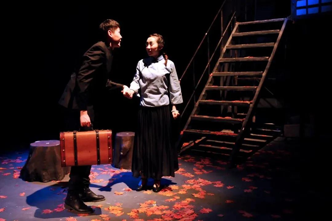 2020喜剧《奋不顾身的爱情》郑州站