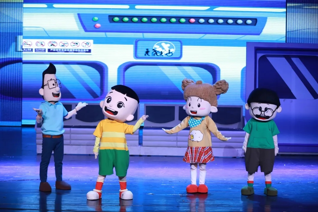 2021大型卡通舞台剧《新大头儿子和小头爸爸之生日的一天》-北京站