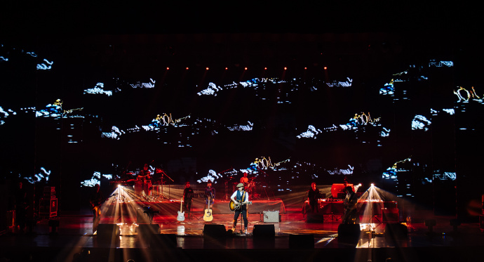 12月25日起 低苦艾“我爱你”特别专场演出 四城来袭！