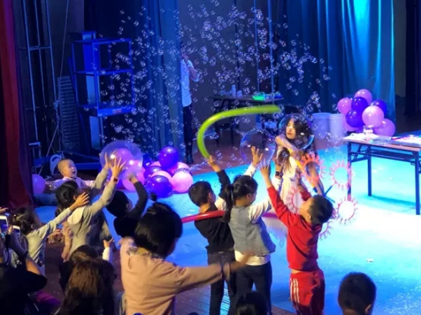 2020儿童剧《泡泡王子的新年舞会》呼和浩特站