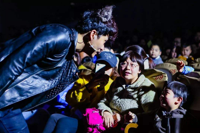 你见过有木偶、魔术的《三只小猪》吗?开心麻花、童艺等将为我们带来不一样的精彩!