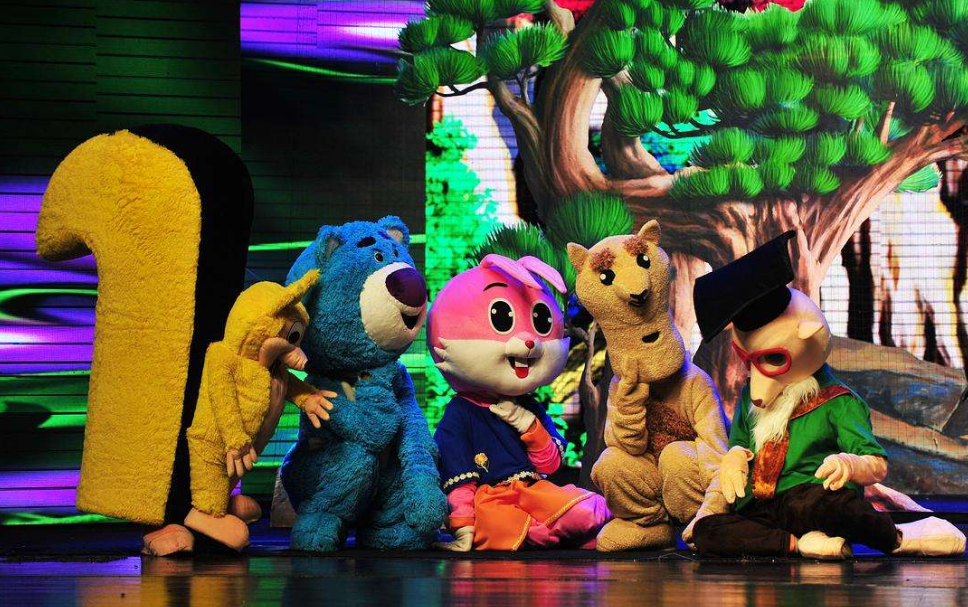 你见过有木偶、魔术的《三只小猪》吗?开心麻花、童艺等将为我们带来不一样的精彩!