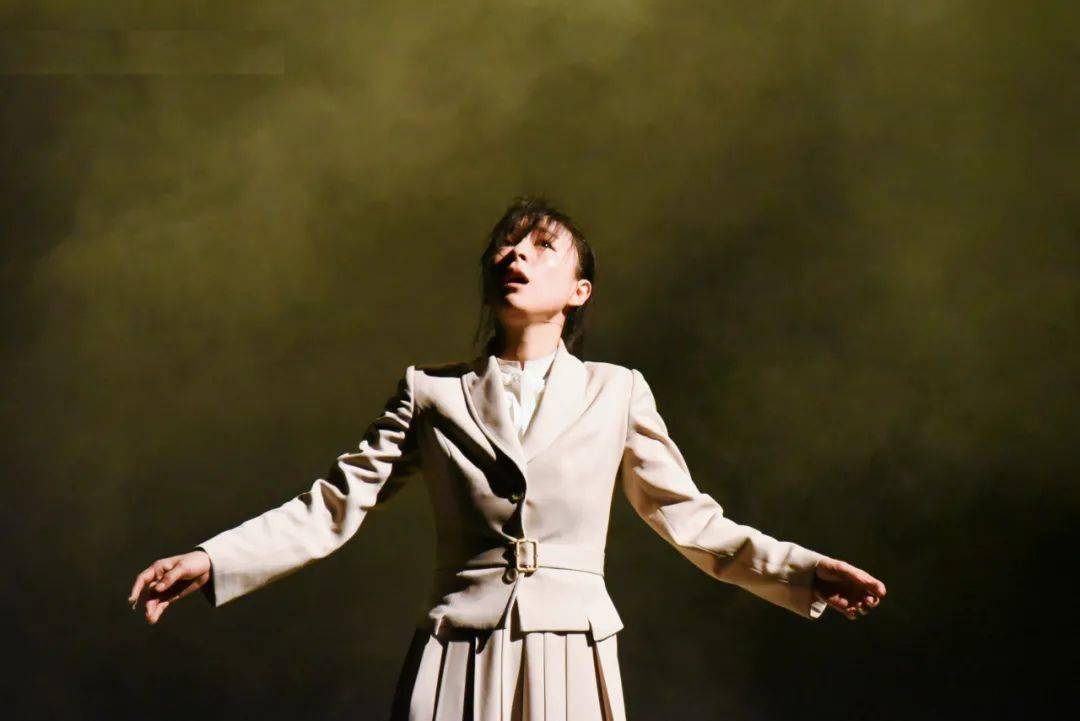 十二月演出预告|李诞脱口秀来了！郭麒麟时隔一年再演《牛天赐》！