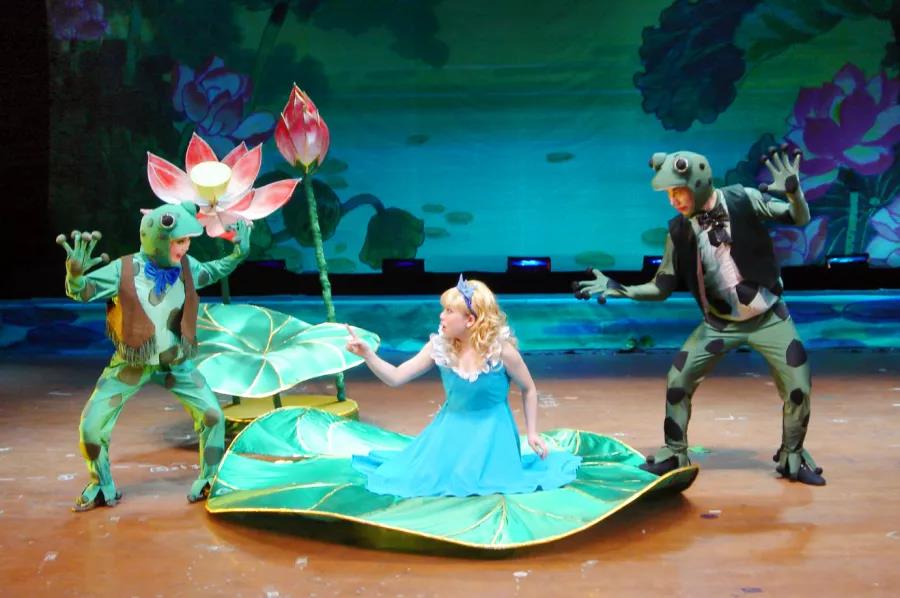 2020儿童剧《拇指姑娘》成都站