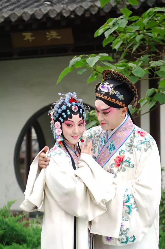 2021魏春荣 邵峥领衔主演 昆曲《牡丹亭》-上海站