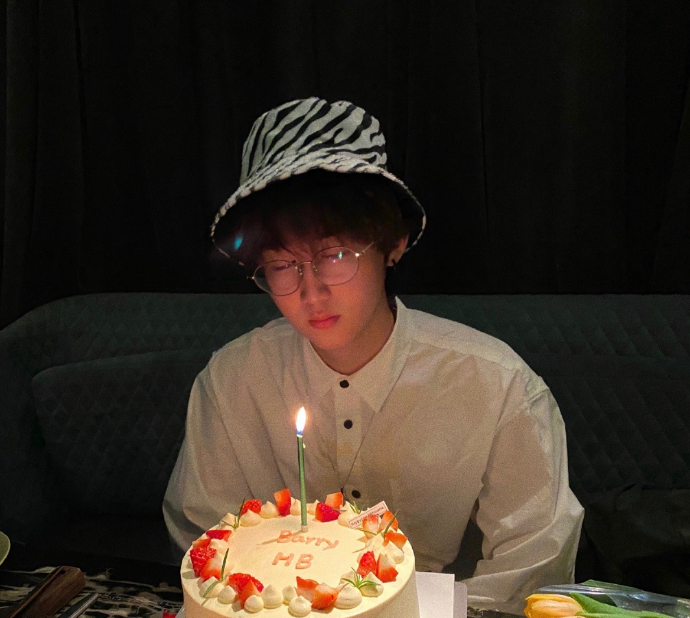 2021徐秉龙上海演唱会