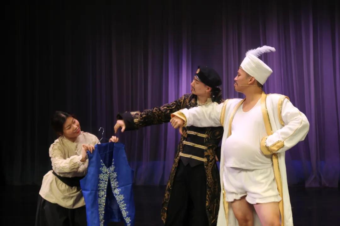 2020儿童剧《皇帝的新装》天津站