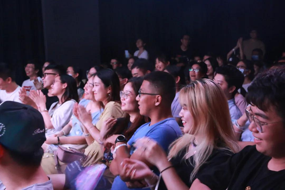 2020明州喜剧脱口秀开放麦宁波站