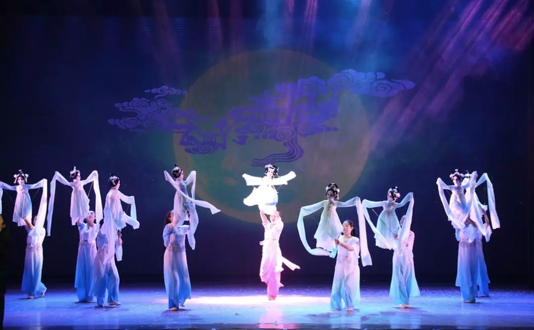 2021木偶剧《嫦娥奔月》重庆站