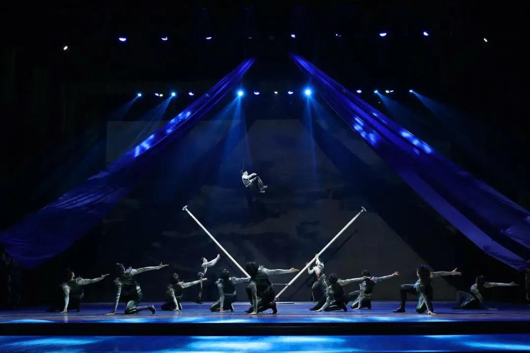 2021杂技剧《我和我的青春》丽水站